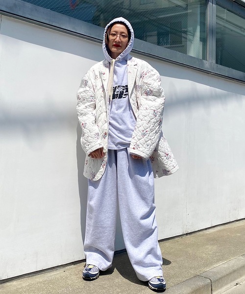 HOLIDAY（ホリデイ）の「MINI SWEAT BAGGY PANTS ミニスウェットバギー  