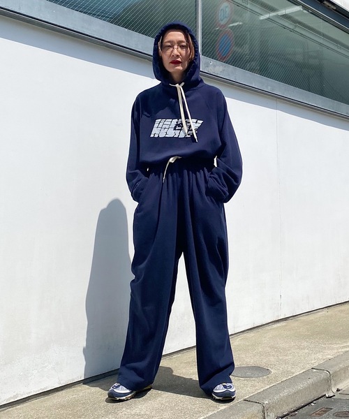 HOLIDAY(ホリデイ)の「MINI SWEAT BAGGY PANTS ミニスウェットバギーパンツ(スウェットパンツ・レディース・ネイビー/シルバーグレー・ONE SIZE)」の21枚目の写真