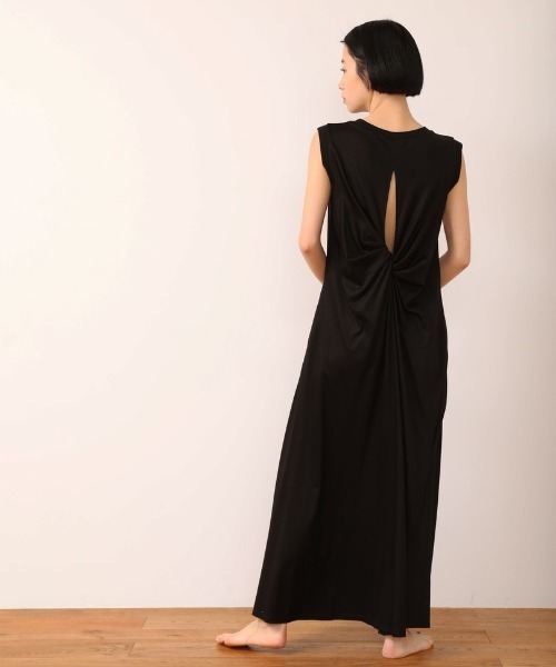 CASA FLINE（カーサフライン）の「ノースリバックカシュクール