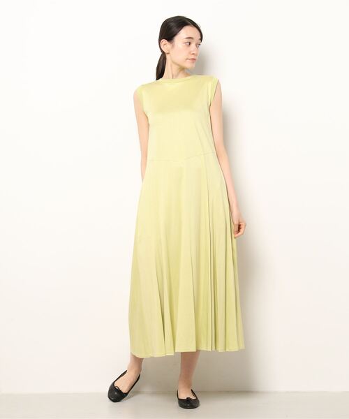 CASA FLINE（カーサフライン）の「ノースリバックカシュクール