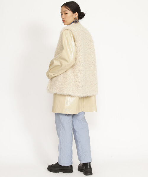 Ray BEAMS（レイビームス）の「REMME / サイドゴア ブーツ（ブーツ・レディース・ブラック/グリーン・38/36/39/37/35）」の6枚目の写真