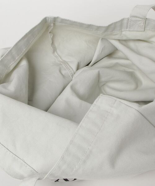 .efiLevol（エフィレボル）の「BOTTOMLESS DESIRE Cat Totebag（トートバッグ・メンズ・ライトグレー/イエロー/ブルー・FREE）」の21枚目の写真