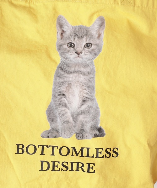 .efiLevol（エフィレボル）の「BOTTOMLESS DESIRE Cat Totebag（トートバッグ・メンズ・ライトグレー/イエロー/ブルー・FREE）」の10枚目の写真