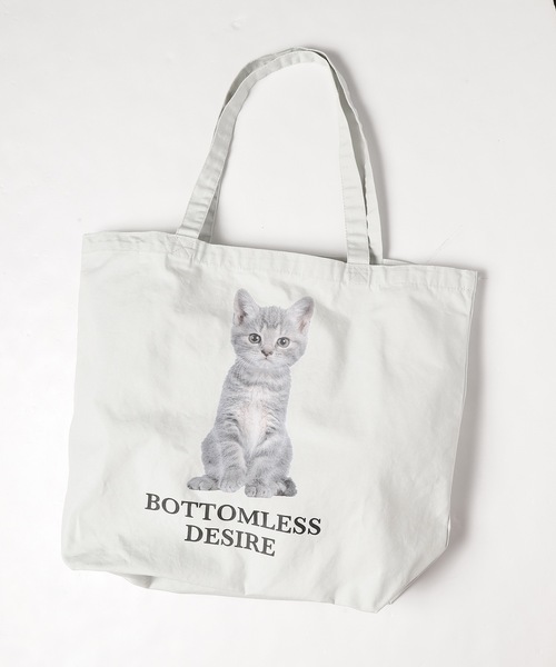 .efiLevol（エフィレボル）の「BOTTOMLESS DESIRE Cat Totebag（トートバッグ・メンズ・ライトグレー/イエロー/ブルー・FREE）」の6枚目の写真