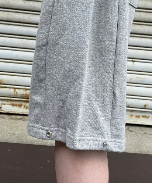 Chikashitsu +（チカシツプラス）の「【Chikashitsu +/チカシツプラス】side button sweat shorts/サイドボタン スウェットパンツ スウェット ハーフパンツ（スウェットパンツ・メンズ・ブラック/ブルー/グレー・ONE SIZE）」の11枚目の写真