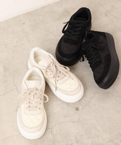 WEGO（ウィゴー）の「WEGO/キルティングスニーカー（スニーカー・レディース・オフホワイト/ブラック・MEDIUM/LARGE）」の8枚目の写真