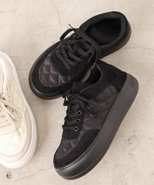 WEGO（ウィゴー）の「WEGO/キルティングスニーカー（スニーカー・レディース・オフホワイト/ブラック・MEDIUM/LARGE）」の11枚目の写真