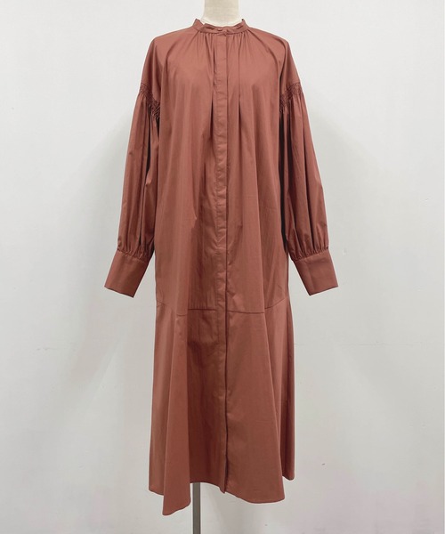 PICCIN(ピッチン)の「裾ペプラム切替えワンピース(ワンピース・レディース・ブラック/ベージュ/レンガ・M)」の5枚目の写真