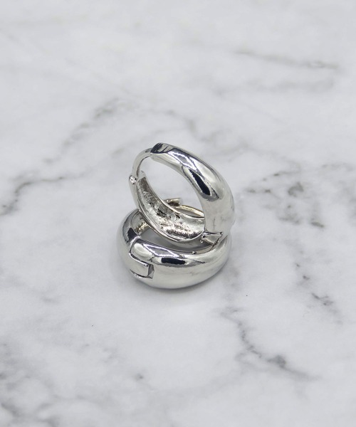 me+em select（ミームセレクト）の「minimal hoop pierce ／ ミニマルフープピアス（ピアス（両耳用）・レディース・シルバー/ゴールド・FREE）」の20枚目の写真