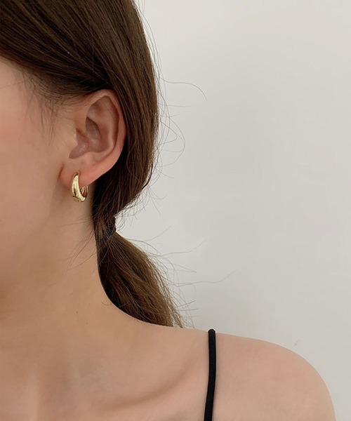 me+em select（ミームセレクト）の「minimal hoop pierce ／ ミニマルフープピアス（ピアス（両耳用）・レディース・シルバー/ゴールド・FREE）」の22枚目の写真