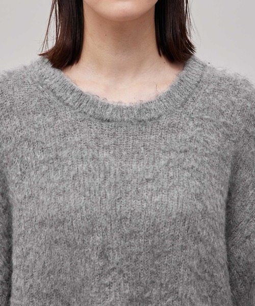 ROPE'（ロペ）の「【WEB限定】アルパカシャギークルーネックショートニット（ニット/セーター・レディース・ブルー系その他4/ライトグレー/ピンク・38）」の10枚目の写真