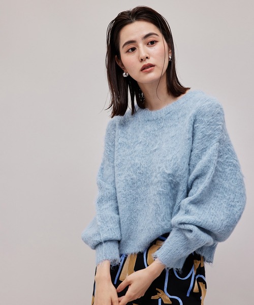 ROPE'（ロペ）の「【WEB限定】アルパカシャギークルーネックショートニット（ニット/セーター・レディース・ブルー系その他4/ライトグレー/ピンク・38）」の8枚目の写真