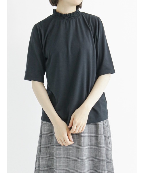 Samansa Mos2 blue(サマンサモスモスブルー)の「衿シャーリング5分袖カットソー(Tシャツ/カットソー・レディース・ブラック/モカ/キナリ・MEDIUM/LARGE)」の12枚目の写真
