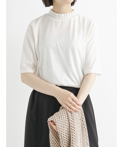 Samansa Mos2 blue(サマンサモスモスブルー)の「衿シャーリング5分袖カットソー(Tシャツ/カットソー・レディース・ブラック/モカ/キナリ・MEDIUM/LARGE)」の8枚目の写真