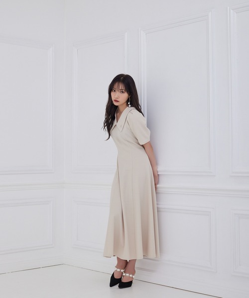 ANDGEEBEE（アンジービー）の「フレアリブワンピ（ワンピース・レディース・ベージュ/ブラック・MEDIUM）」の2枚目の写真