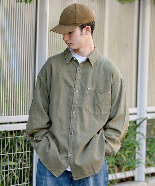 Levi's SILVERTAB オーバーサイズ デニムシャツ 長袖シャツ Levi\u0027s（リーバイス）の「Levi\u0027s&frasl;リーバイス SILVERTAB OVERSIZE DENIM