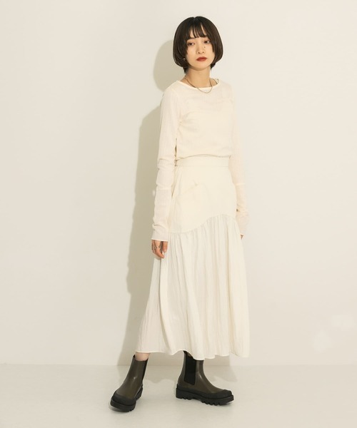 KBF(ケイビーエフ)の「パネルミディスカート(スカート・レディース・アイボリー/ネイビー・ONE)」の8枚目の写真