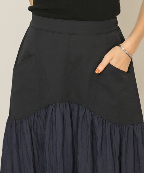 KBF(ケイビーエフ)の「パネルミディスカート(スカート・レディース・アイボリー/ネイビー・ONE)」の19枚目の写真