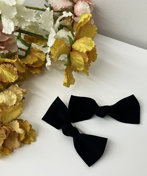 by muni:r（バイ ムニール）の「クラシックブラックリボンクリップ（バレッタ/ヘアクリップ・レディース・ブラック・ONE SIZE）」の4枚目の写真