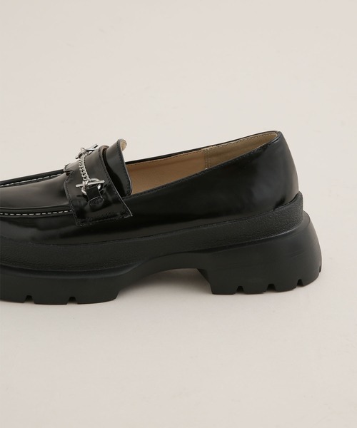 NANO universe(ナノユニバース)の「LB.03/チェーンローファー(ローファー・レディース・オフホワイト/キャメル/ブラック・38/37/36)」の10枚目の写真