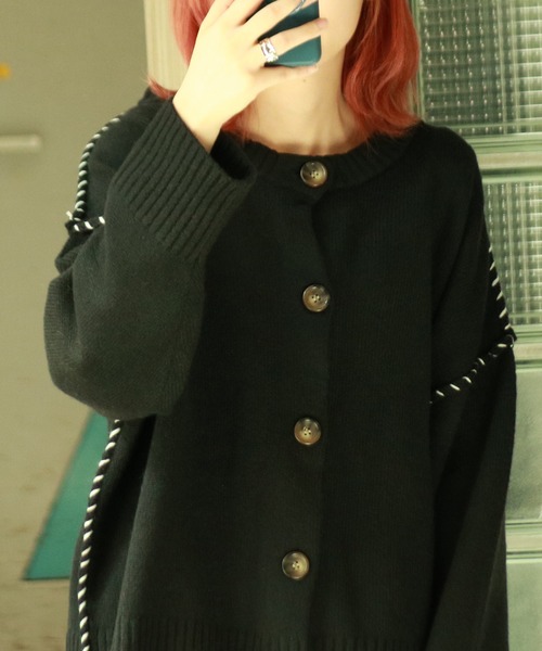 Auntie Rosa(アンティローザ)の「2WAYニットハンドステッチカーディガン(ニット/セーター・レディース・ベージュ/ブラック・FREE)」の2枚目の写真