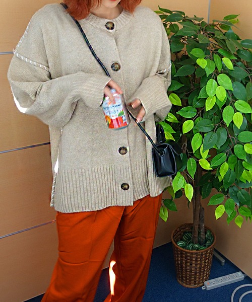 Auntie Rosa(アンティローザ)の「2WAYニットハンドステッチカーディガン(ニット/セーター・レディース・ベージュ/ブラック・FREE)」の7枚目の写真