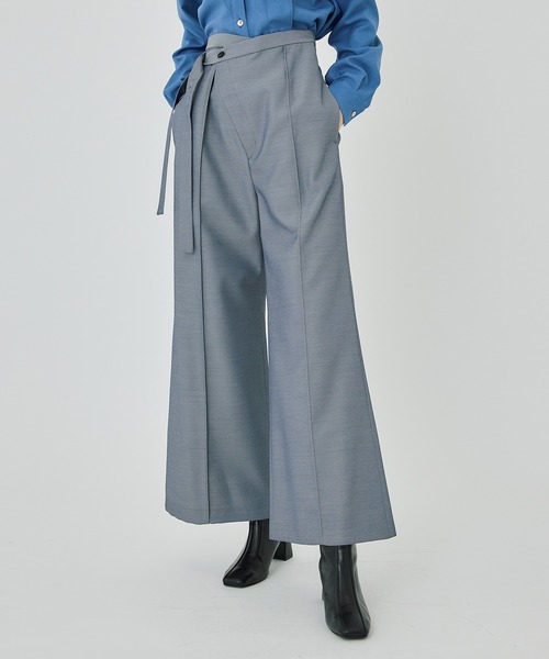 UNITED TOKYO（ユナイテッドトウキョウ）の「スクイーズフレアワイドパンツ（スラックス・レディース・その他2/ブラック・1/2/3）」の19枚目の写真