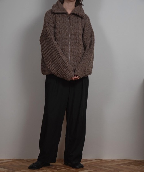 lawgy（ラウジー）の「cable zip knit outer（ニット/セーター