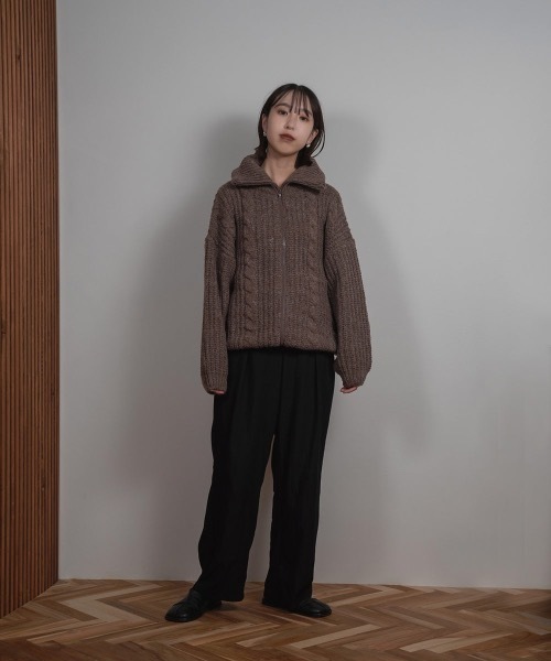 lawgy（ラウジー）の「cable zip knit outer（ニット/セーター