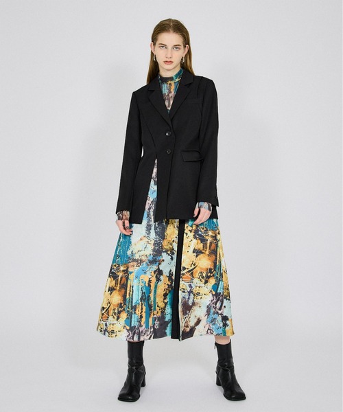 UNITED TOKYO(ユナイテッドトウキョウ)の「グロスハイムオーバージャケット(セットアップ・レディース・ブラック/ベージュ・1)」の16枚目の写真