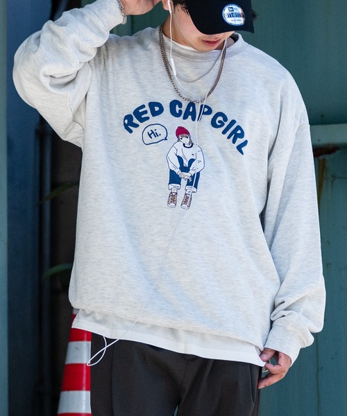 Red Cap Girl（レッドキャプガール）の「【a-r】〔25SS新柄追加〕〔Red Cap Girl/レッドキャップガール〕 RCGフロント/バック イラストプリント ルーズシルエット クルーネックスウェット（スウェット・メンズ・ブルー/ブラック/ホワイト/アッシュグレー/グレー系その他/カーキ/ブルー系その他/ダークグレー/アイボリー/ネイビー/グレー系その他2/グレー系その他3/ホワイト系その他/オートミール/オレンジ/ネイビー系1/ダークグリーン/ライトグレー系1/ブラック系1/グレー系/ネイビー系2/ブルー系その他2/ホワイト系その他2/ブラック系その他・MEDIUM/LARGE/X-LARGE）」の11枚目の写真