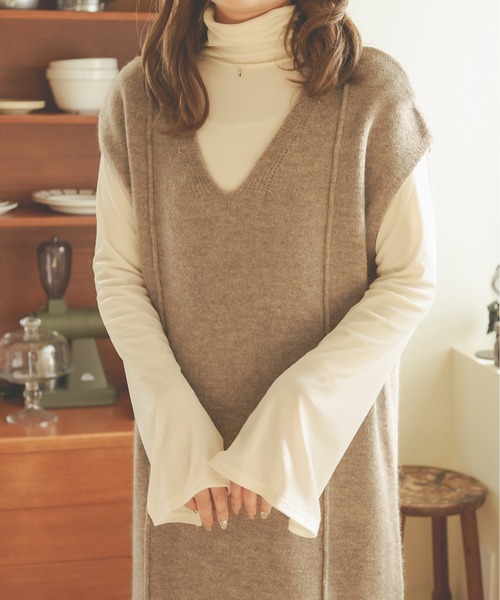 Ambre Neige(アンブルネージュ)の「シアーベロアタートルネックトップス/【WEB/EC限定商品】(Tシャツ/カットソー・レディース・アイボリー/ダークブラウン・FREE)」の3枚目の写真