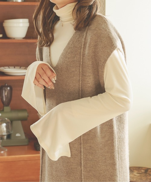 Ambre Neige(アンブルネージュ)の「シアーベロアタートルネックトップス/【WEB/EC限定商品】(Tシャツ/カットソー・レディース・アイボリー/ダークブラウン・FREE)」の4枚目の写真