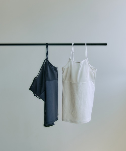 PUBLIC TOKYO（パブリックトウキョウ）の「【三重県産】バッククロスパワーメッシュレイヤードキャミ/カップ付きインナー（キャミソール・レディース・ブラウン/アイボリー/ブラック・FREE）」の6枚目の写真