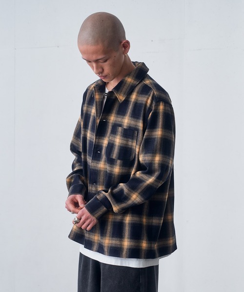 fuv.(ファブ)の「fuv - ombre check open collar shirt オンブレチェックオープンカラーシャツ made in INTER FACTOR(シャツ/ブラウス・メンズ・ブラック/ネイビー/ブラウン・MEDIUM/LARGE)」の12枚目の写真