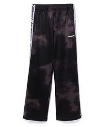 A BATHING APE（アベイシングエイプ）の「A BATHING APE TIE DYE TRACK