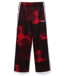 A BATHING APE（アベイシングエイプ）の「A BATHING APE TIE DYE TRACK