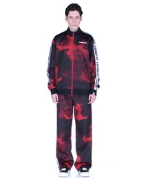 A BATHING APE（アベイシングエイプ）の「A BATHING APE TIE DYE TRACK