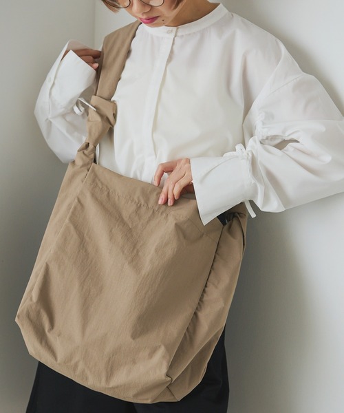 forksy.（フォルクシー）の「【forksy.】ナイロンムスビデザインショルダーバック（ショルダーバッグ・レディース・モカ/ブラック/ミント/イエロー/アイボリー・FREE）」の21枚目の写真