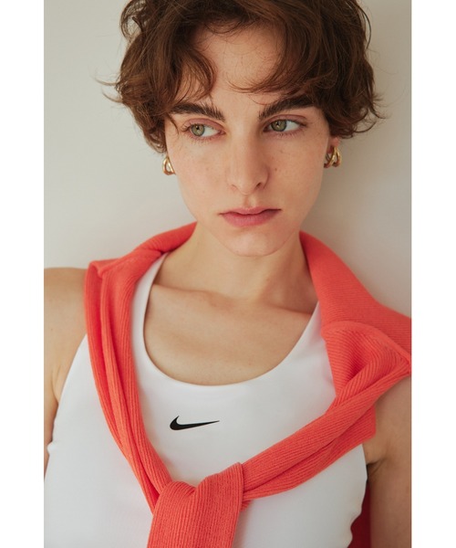 NIKE(ナイキ)の「【NIKE】DF SWOOSH BRA TANK(タンクトップ・レディース・ホワイト・MEDIUM/SMALL)」の1枚目の写真