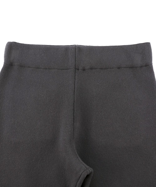 ALEXIA STAM(アリシアスタン)の「Smooth Knit Pants /スムースニットパンツ(その他パンツ・レディース・ライトベージュ/チャコールグレー・S/M)」の17枚目の写真