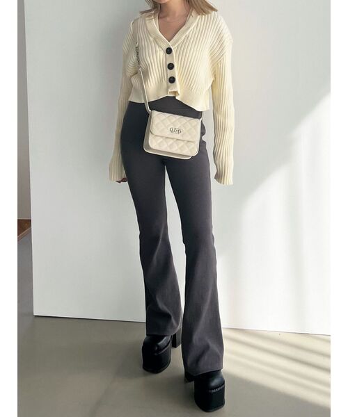 EMODA（エモダ）の「リフォメーションニットカーディガン（カーディガン/ボレロ・レディース・ブルー/ブラック/アイボリー/グリーン・FREE）」の7枚目の写真