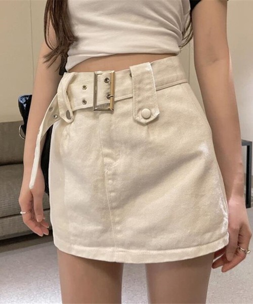 almo（アルモ）の「太ベルトデニムパンツスカート(se)（デニムスカート・レディース・ブラック/ブラック系その他/ホワイト・MEDIUM）」の4枚目の写真