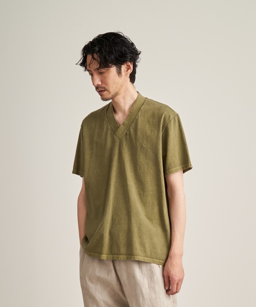 和ROBE(ワローブ)の「GOOD ON 別注 / JUBAN TEE ( PIGMENT DYE )(Tシャツ/カットソー・メンズ・グリーン/ネイビー/チャコール/ボルドー/カーキ・4/2/3)」の2枚目の写真