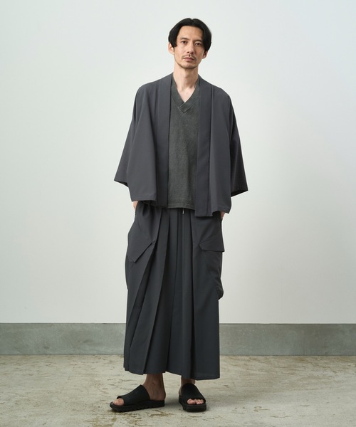 和ROBE(ワローブ)の「GOOD ON 別注 / JUBAN TEE ( PIGMENT DYE )(Tシャツ/カットソー・メンズ・グリーン/ネイビー/チャコール/ボルドー/カーキ・4/2/3)」の12枚目の写真