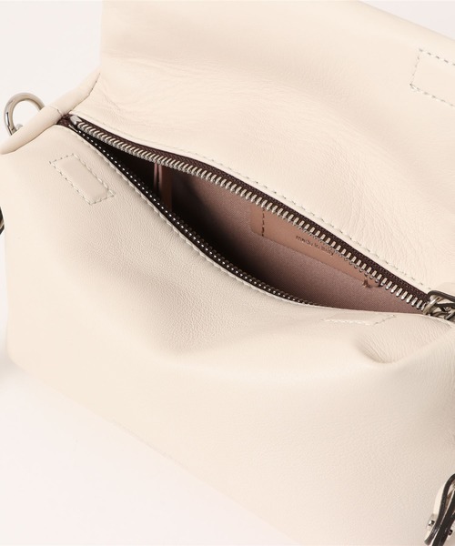 GIANNI CHIARINI(ジャンニ キアリーニ)の「【GIANNI CHIARINI】フラップショルダーバッグ(ショルダーバッグ・レディース・オフホワイト・フリー)」の10枚目の写真