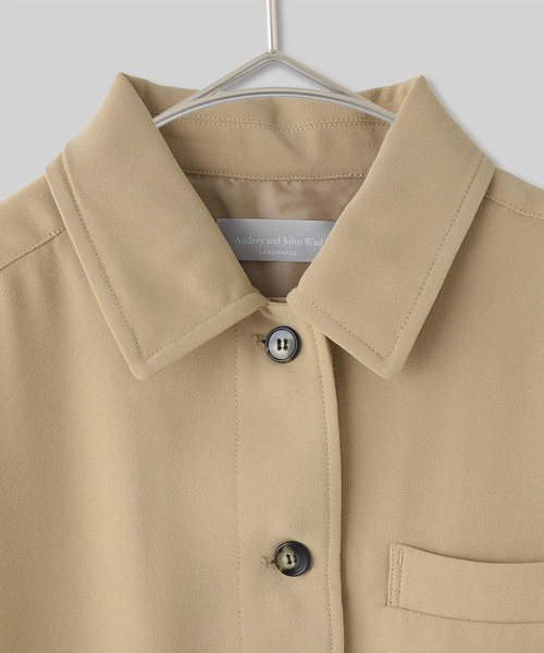 audrey and john wad（オードリーアンドジョンワッド）の「カバーオールシャツブルゾン（シャツ/ブラウス・レディース・ベージュ/ブラック/モカ・FREE）」の5枚目の写真