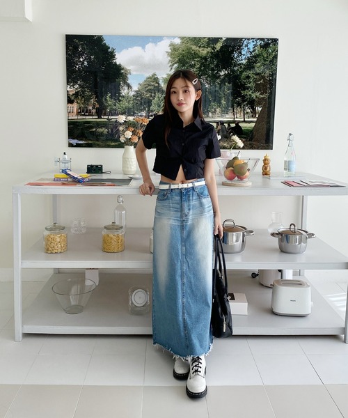 by muni:r（バイ ムニール）の「ユニークウォッシングデニムロングスカート（デニムスカート・レディース・ブルー/ダークグレー・SMALL/MEDIUM）」の6枚目の写真