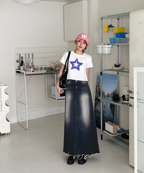 by muni:r（バイ ムニール）の「ユニークウォッシングデニムロングスカート（デニムスカート・レディース・ブルー/ダークグレー・SMALL/MEDIUM）」の8枚目の写真