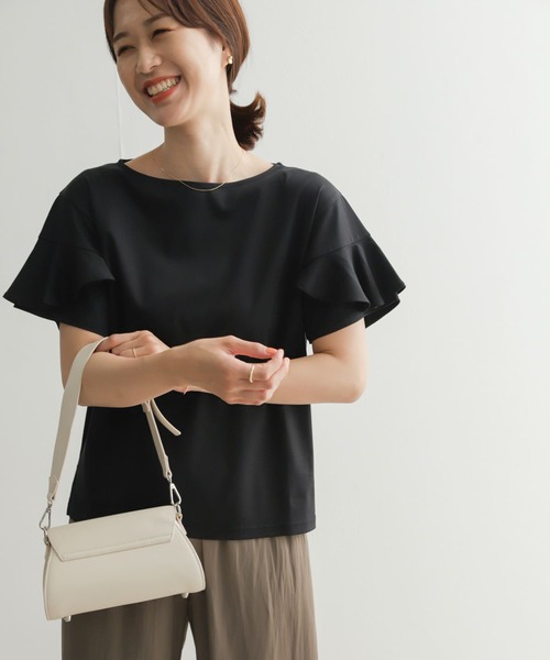URBAN RESEARCH DOORS（アーバンリサーチドアーズ）の「デザインフリルスリーブプルオーバー（Tシャツ/カットソー・レディース・ブルー系その他/ブラック/オフホワイト・MEDIUM）」の2枚目の写真